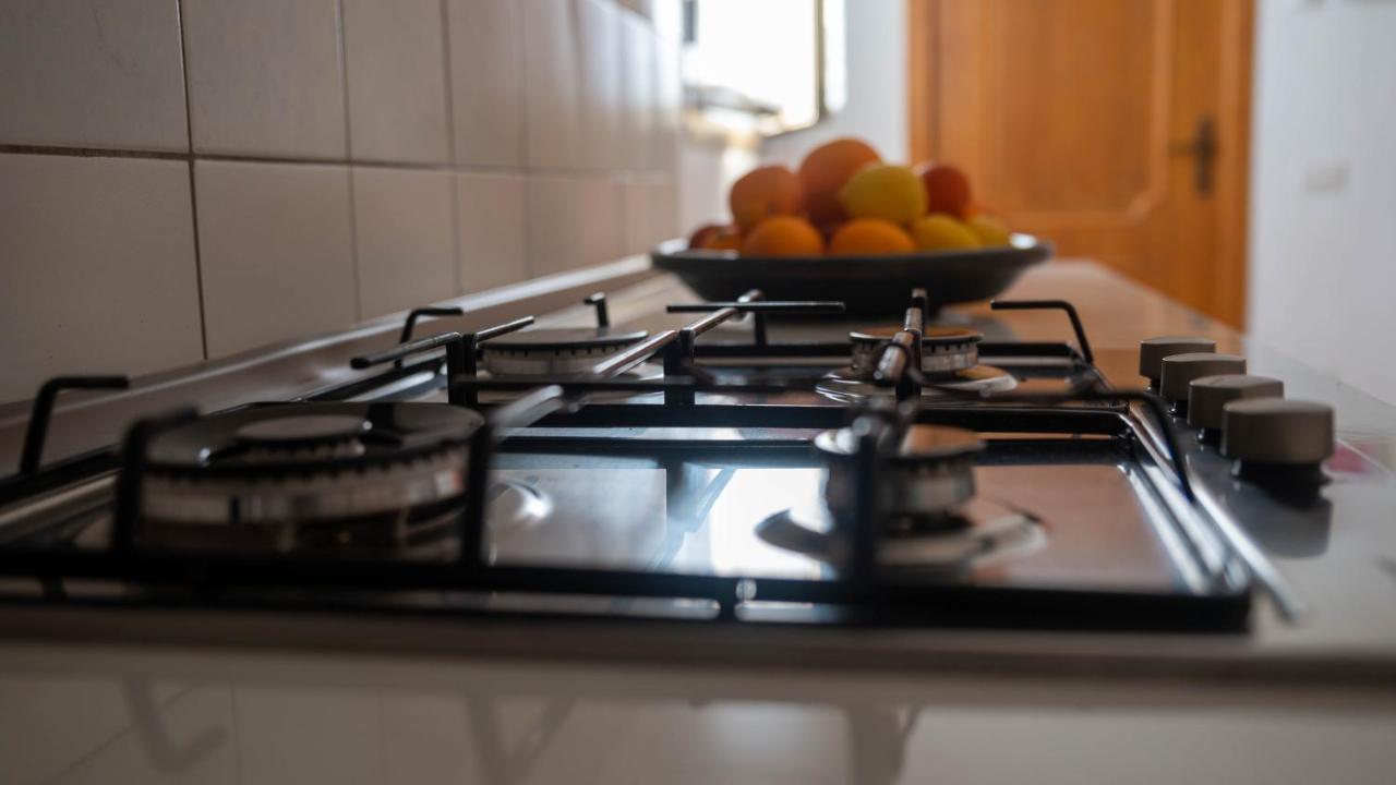 Appartamenti Melograno E Fico Loculi Luaran gambar